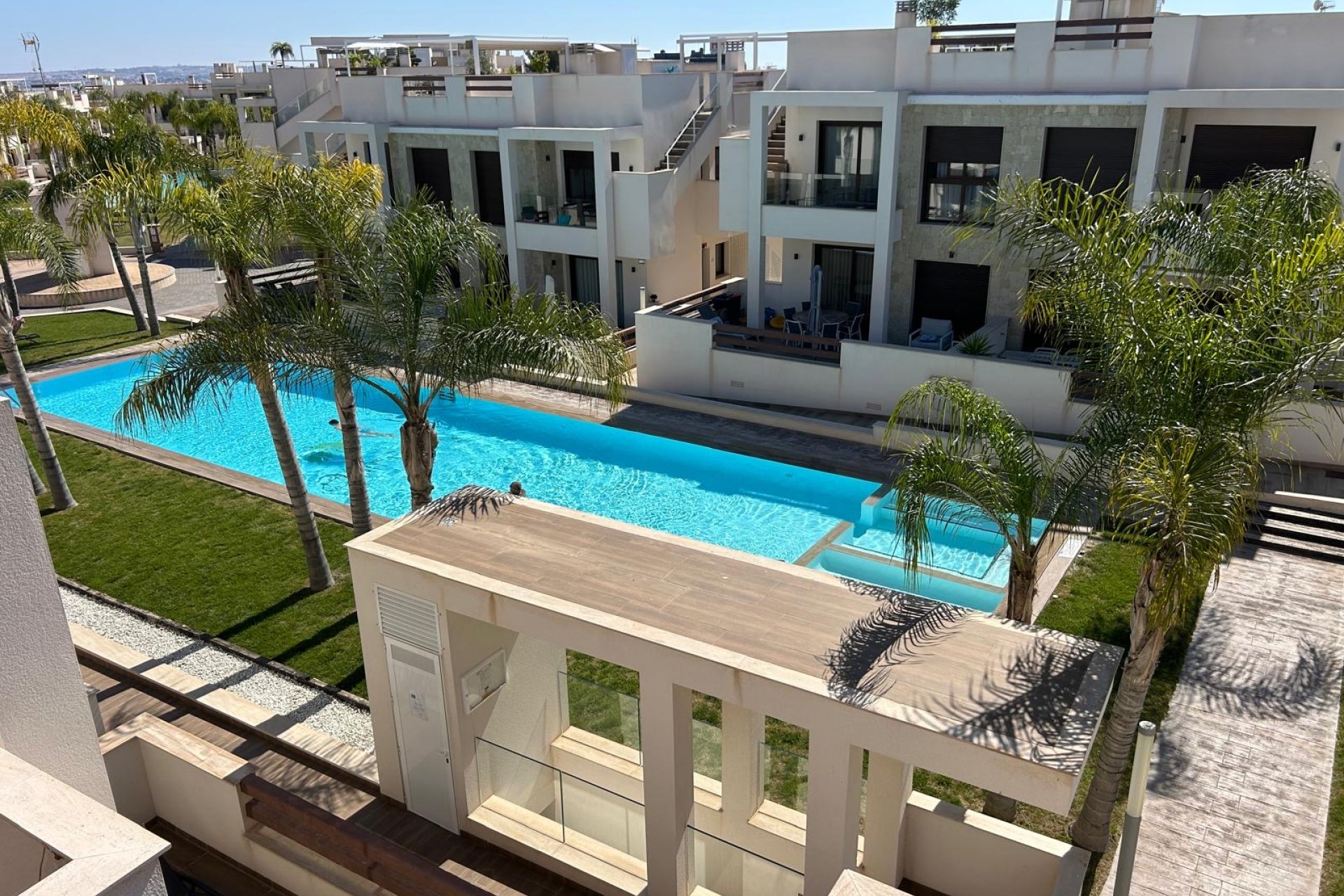 Obra nueva - Ático -
Torrevieja