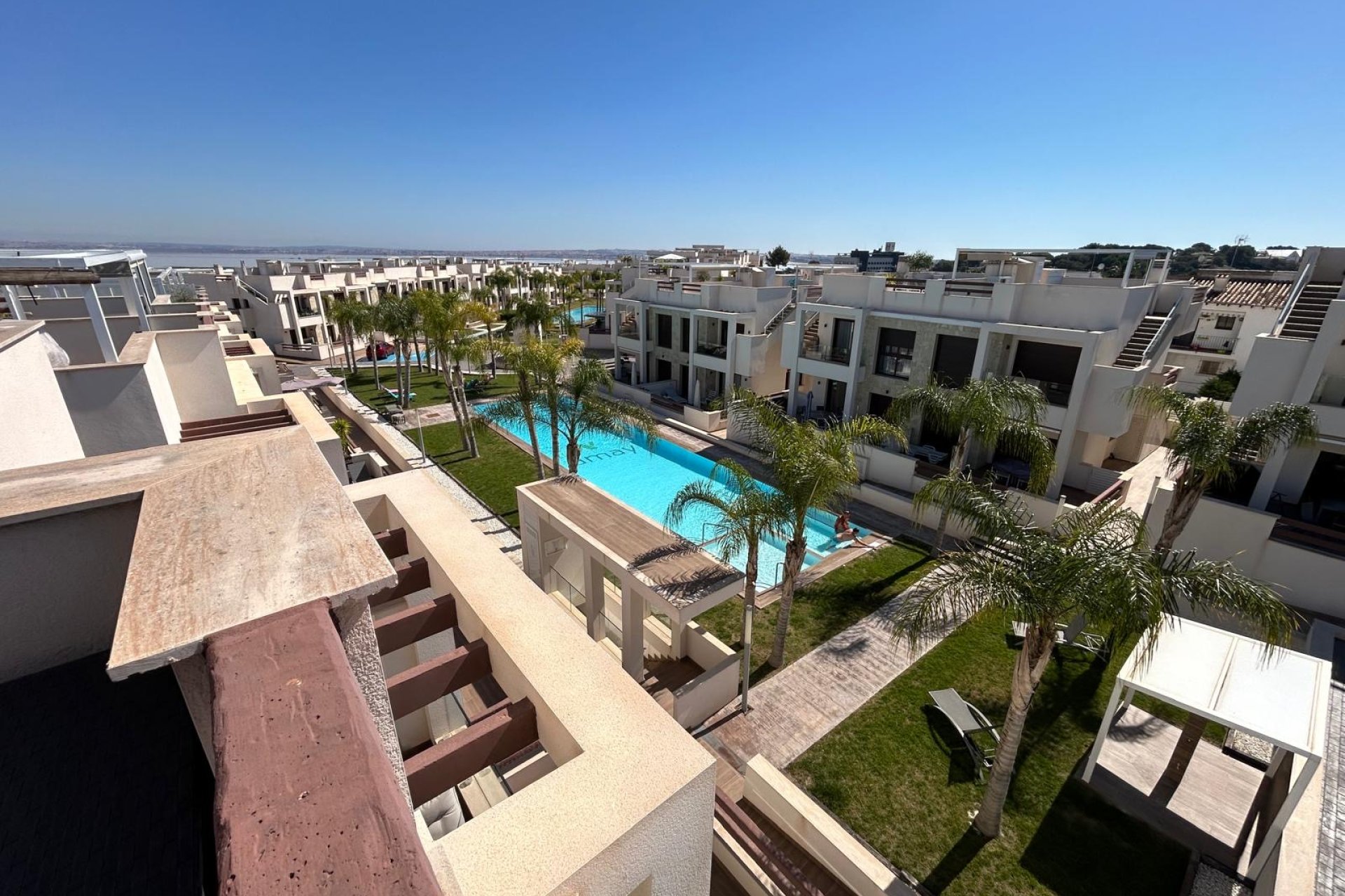 Obra nueva - Ático -
Torrevieja