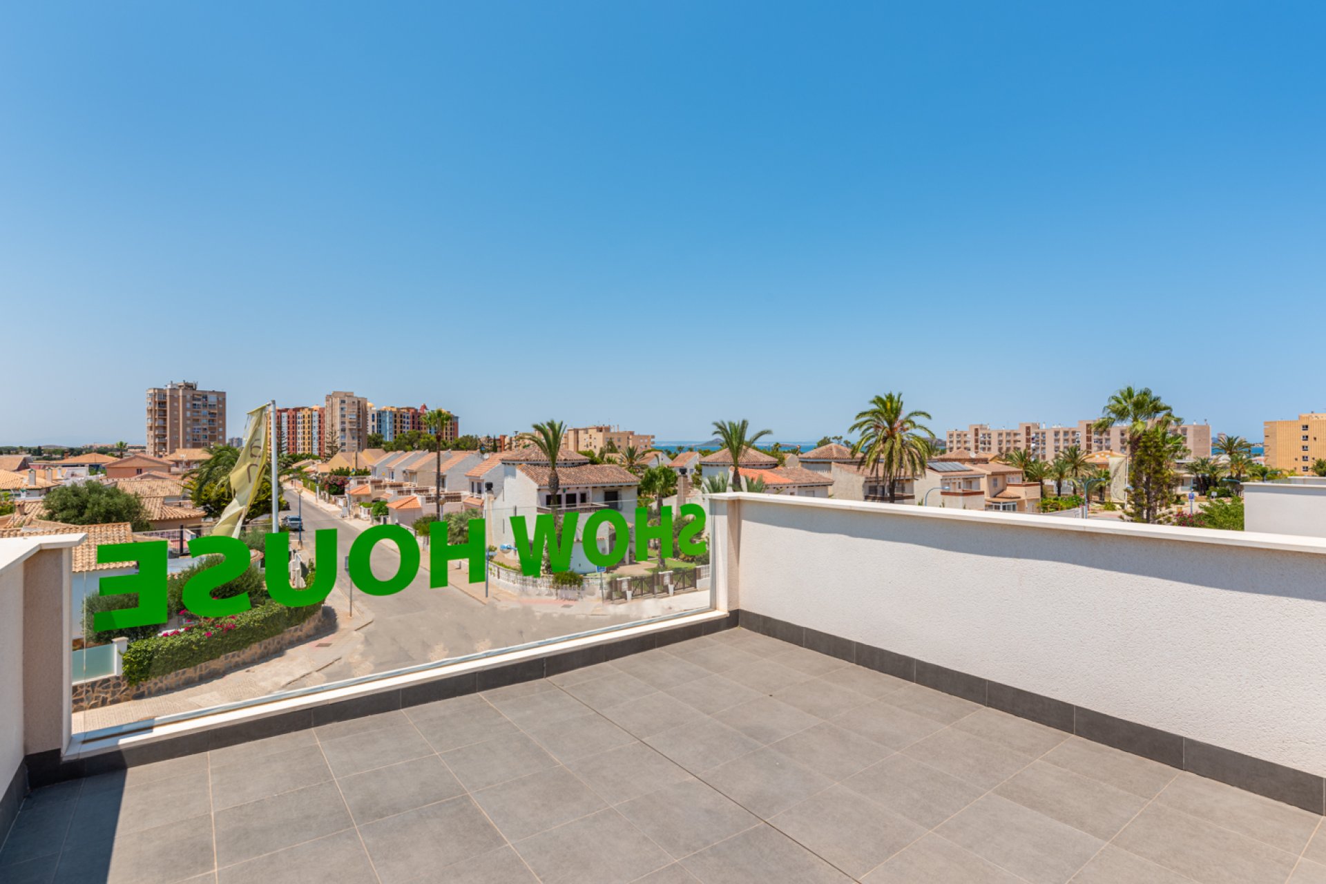 Obra nueva - detached -
Playa Paraiso