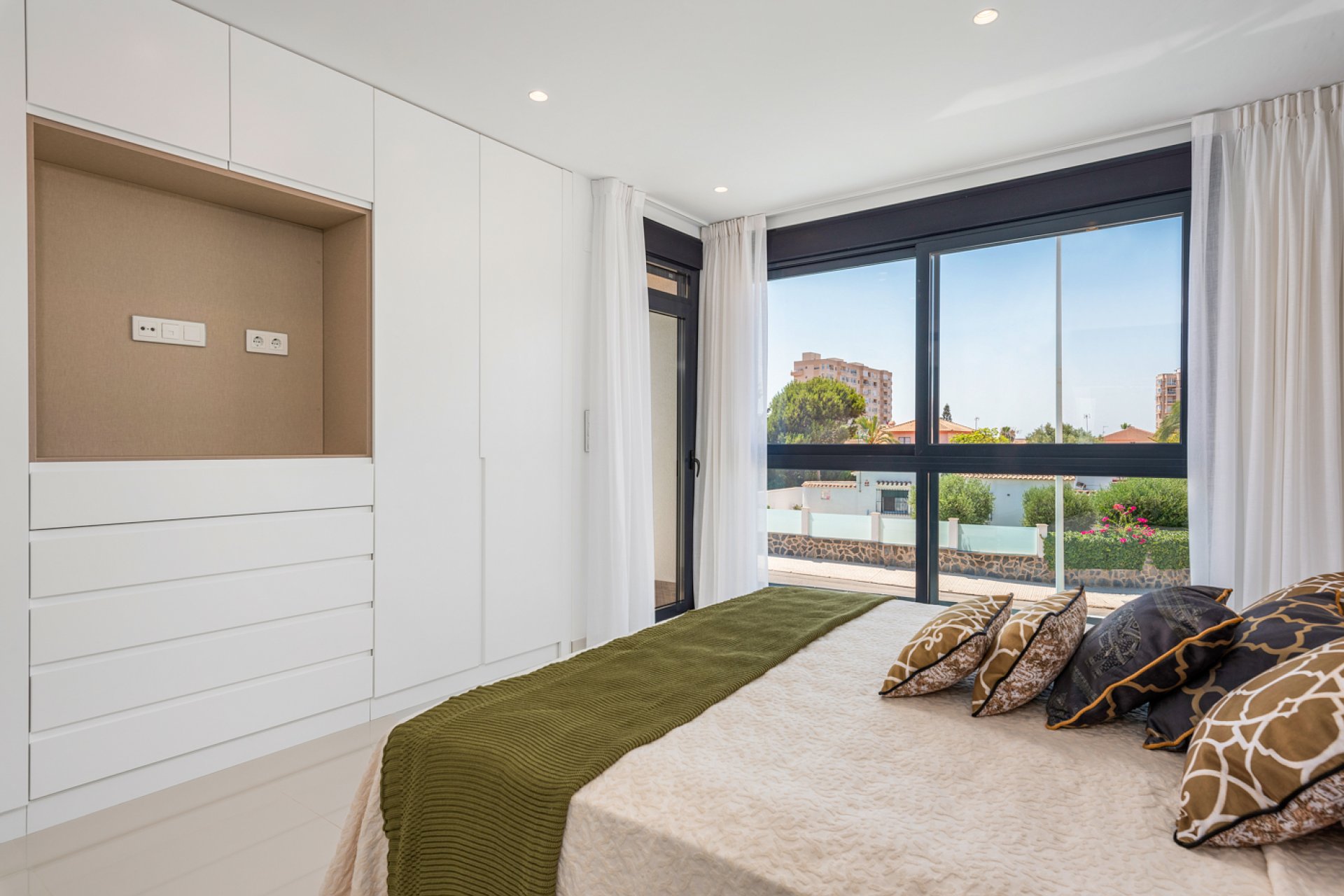 Obra nueva - detached -
Playa Paraiso