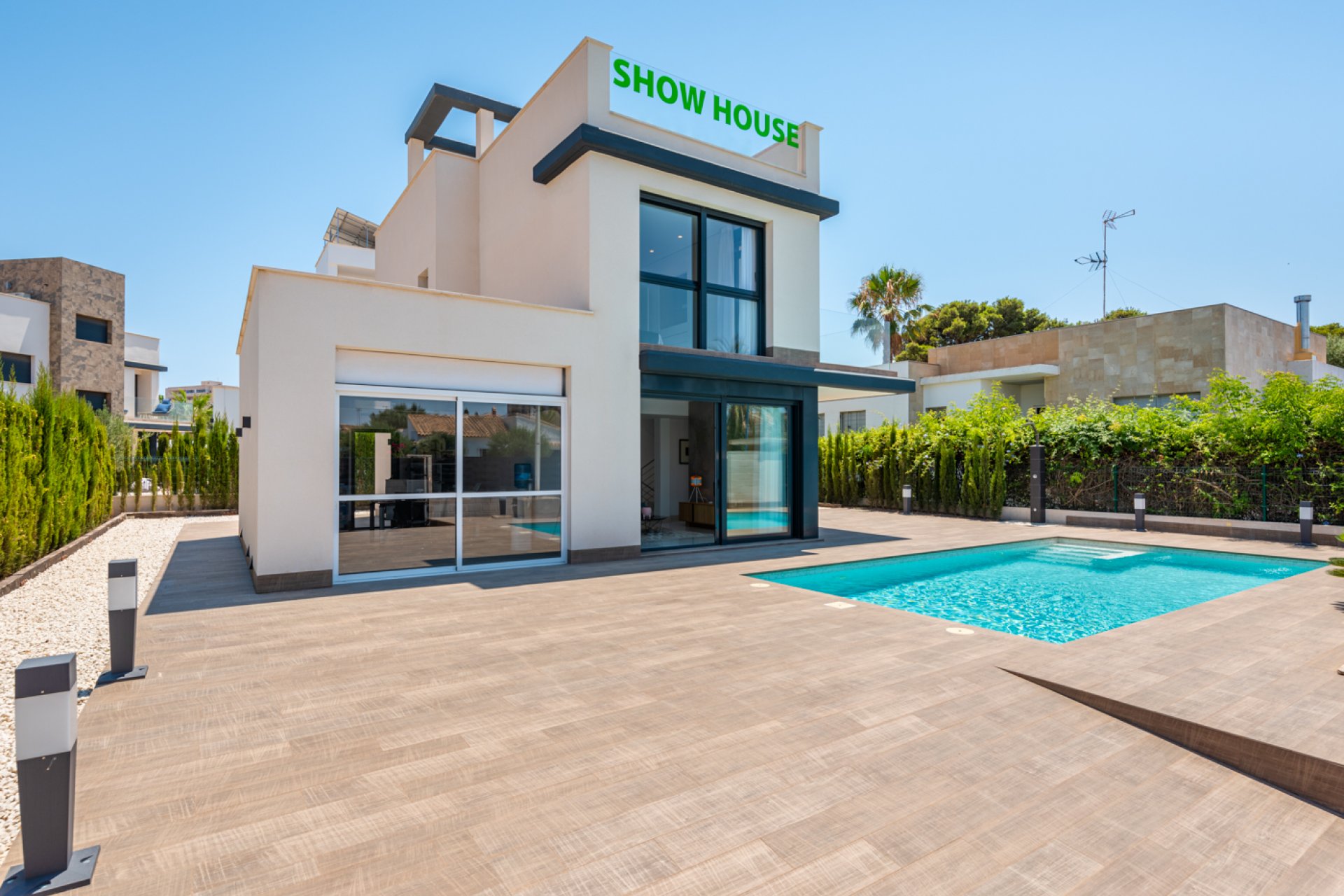 Obra nueva - detached -
Playa Paraiso