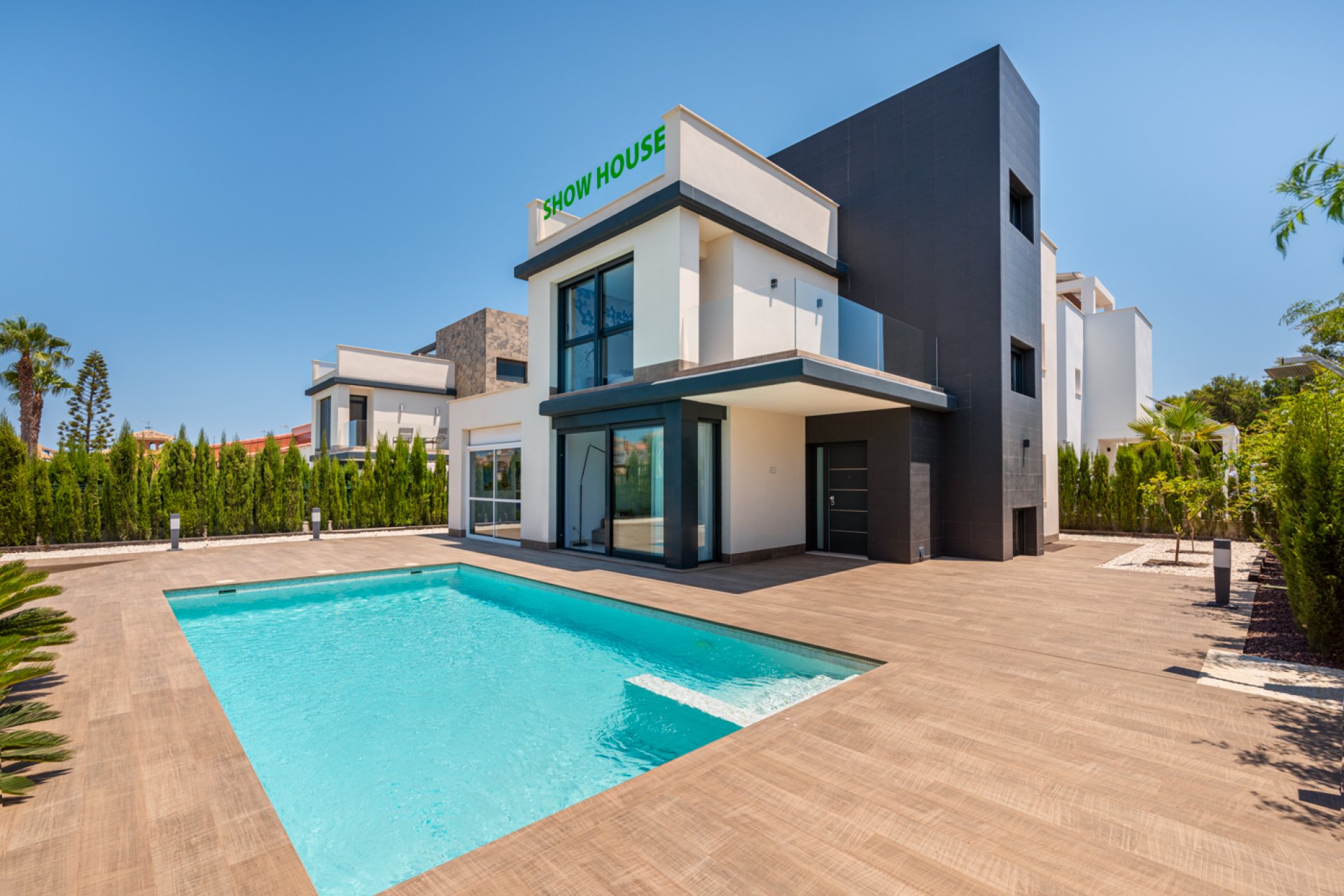 Obra nueva - detached -
Playa Paraiso