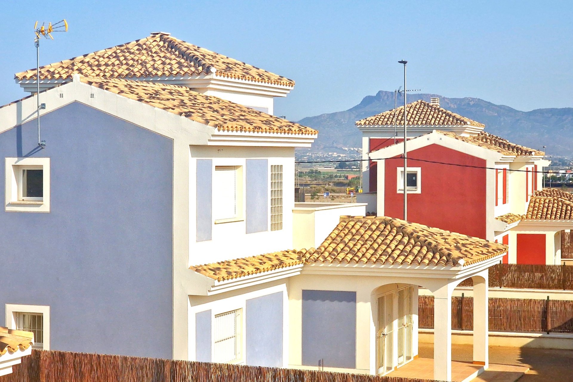 Obra nueva - detached -
Purias