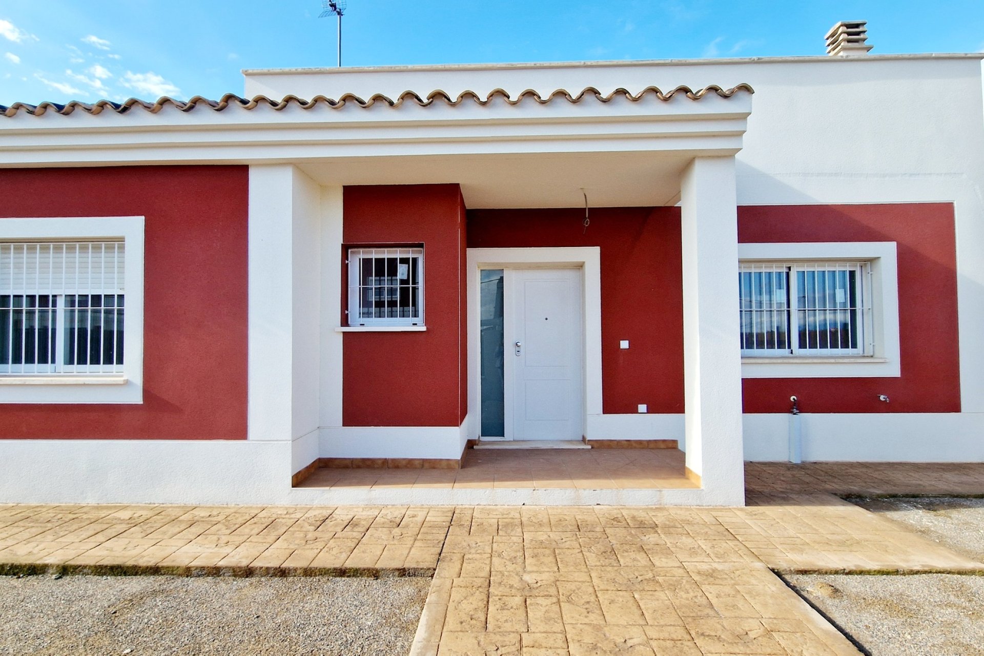 Obra nueva - detached -
Purias