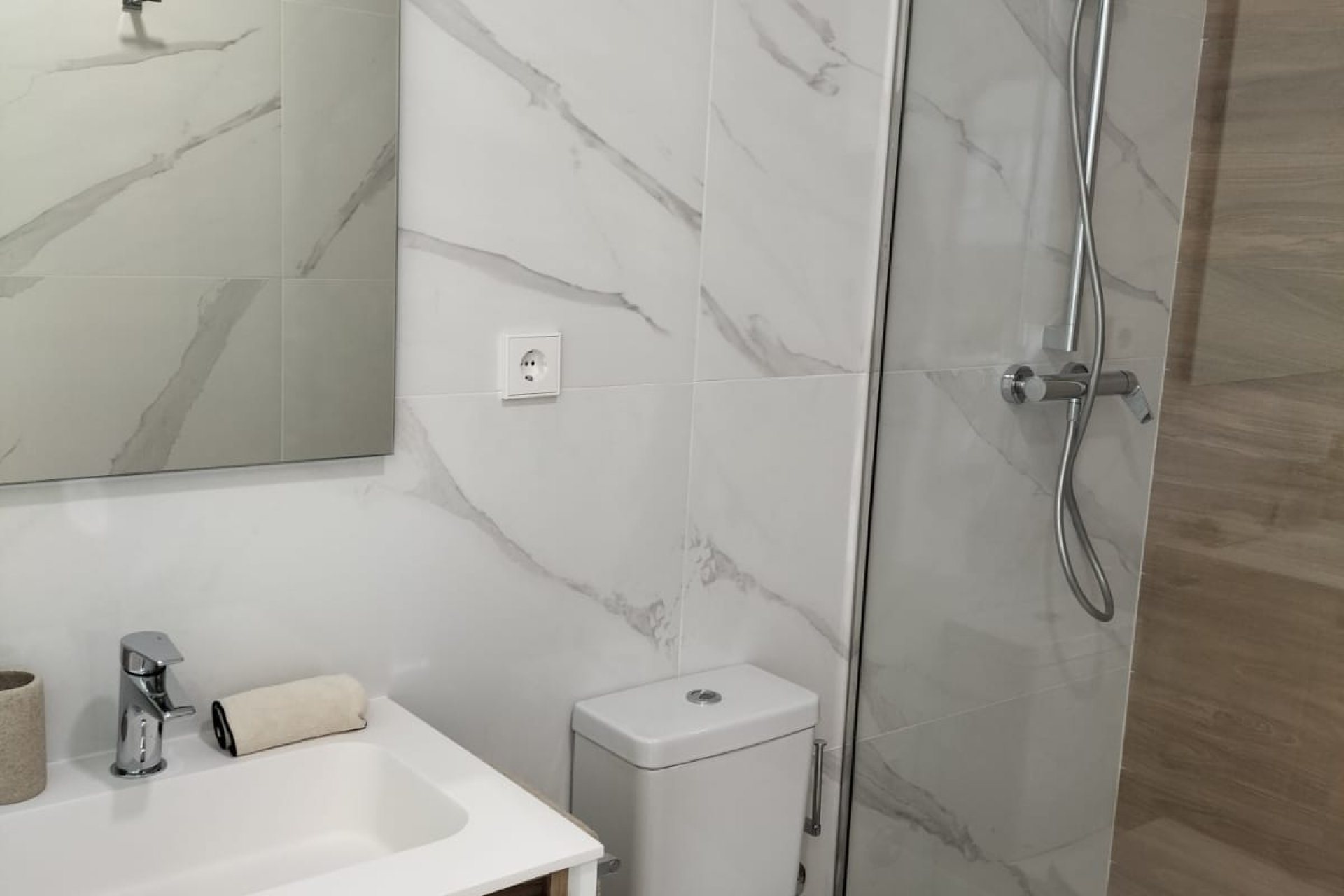 Obra nueva - high-bungalow -
Orihuela Costa