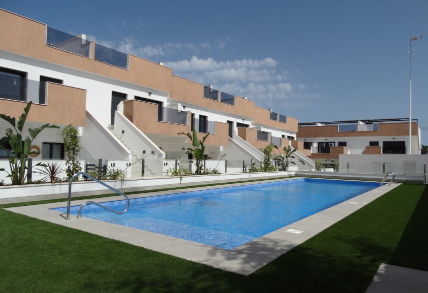 Obra nueva - high-bungalow -
Pilar de la Horadada