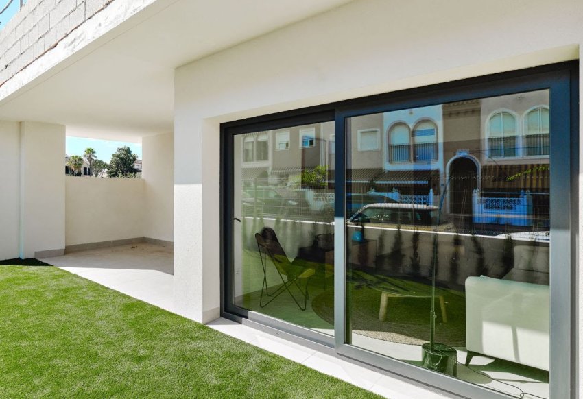 Obra nueva - high-bungalow -
Torrevieja