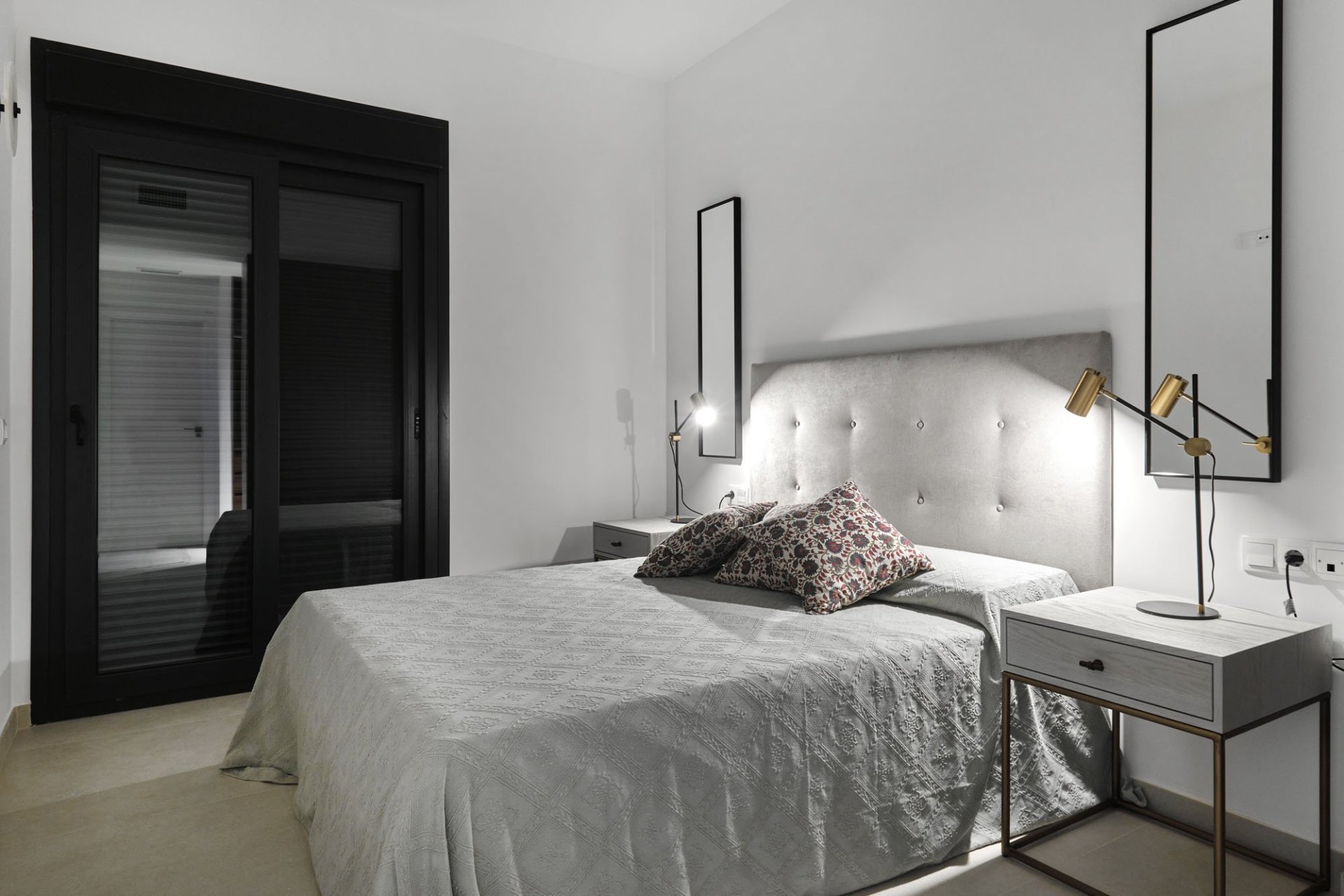 Obra nueva - high-bungalow -
Torrevieja