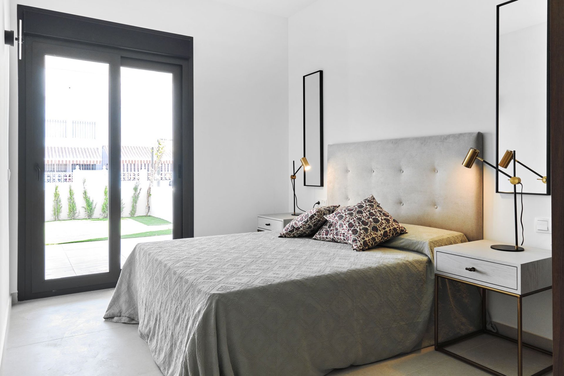 Obra nueva - high-bungalow -
Torrevieja