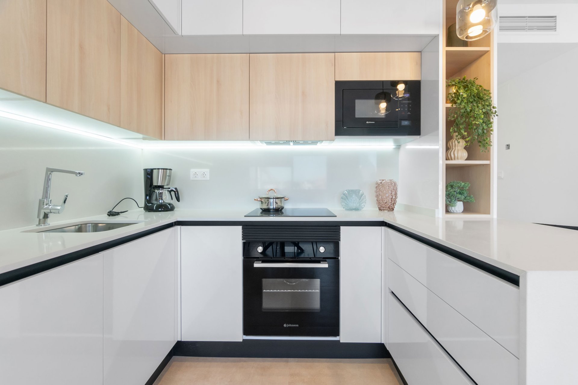 Obra nueva - high-bungalow -
Torrevieja