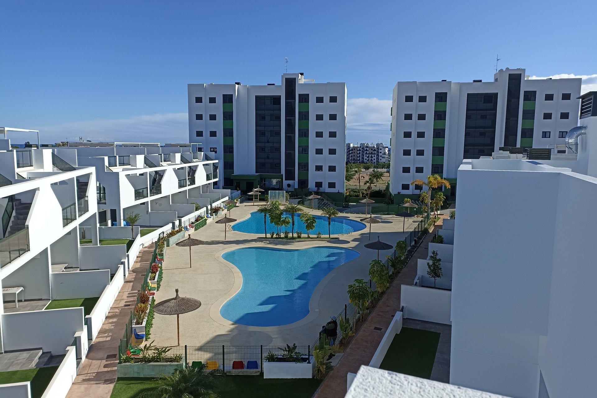 Obra nueva - low-bungalow -
Mil Palmeras