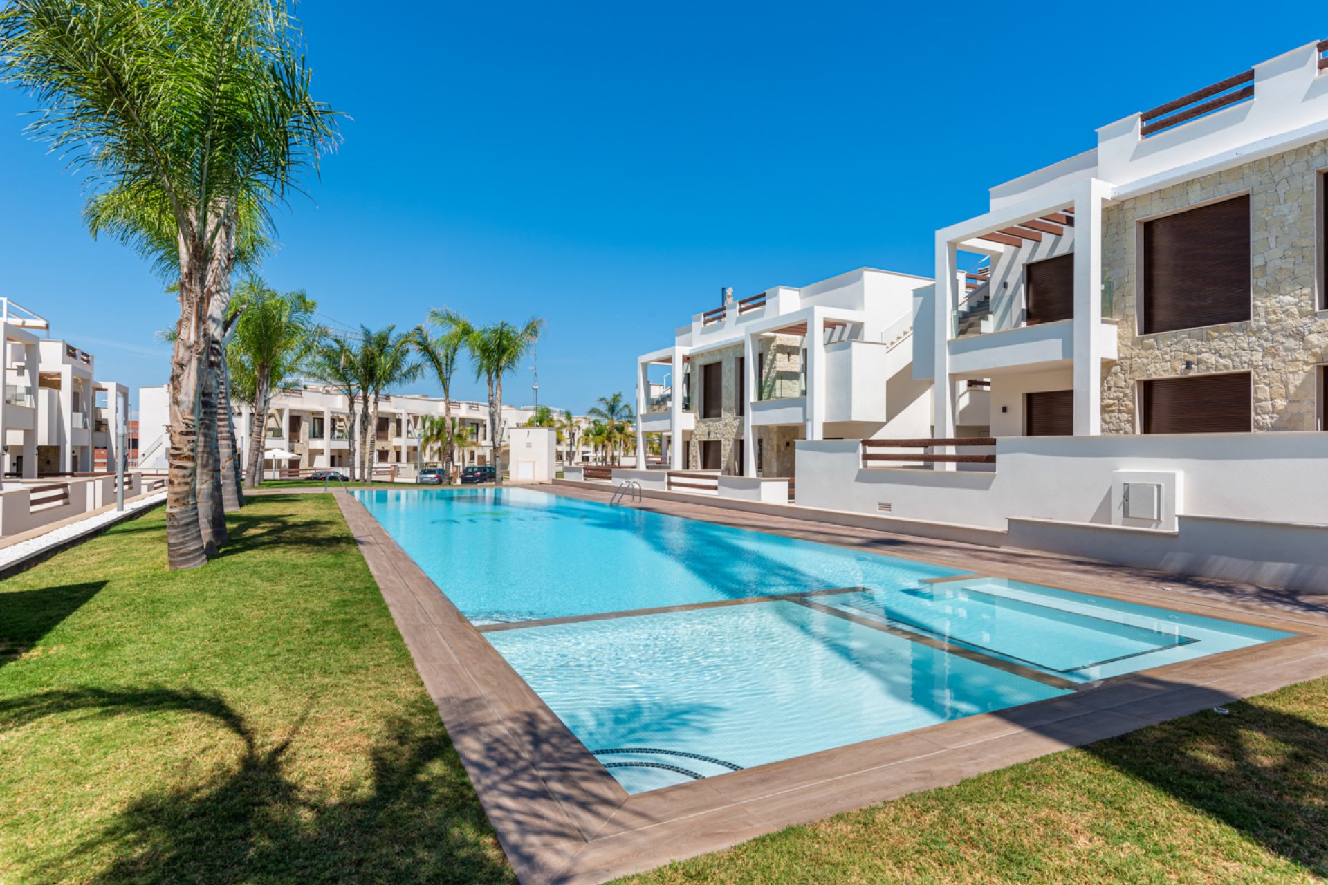 Obra nueva - low-bungalow -
Torrevieja
