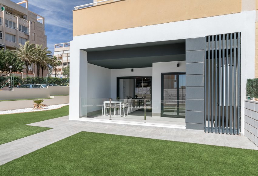 Obra nueva - Planta Baja -
Torrevieja