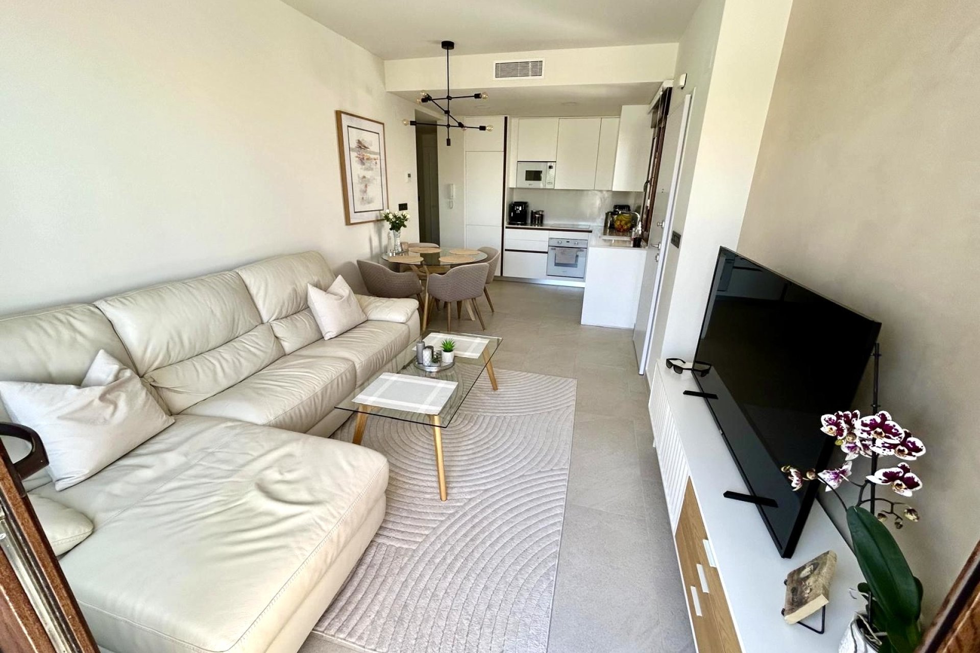 Obra nueva - Planta Baja -
Torrevieja