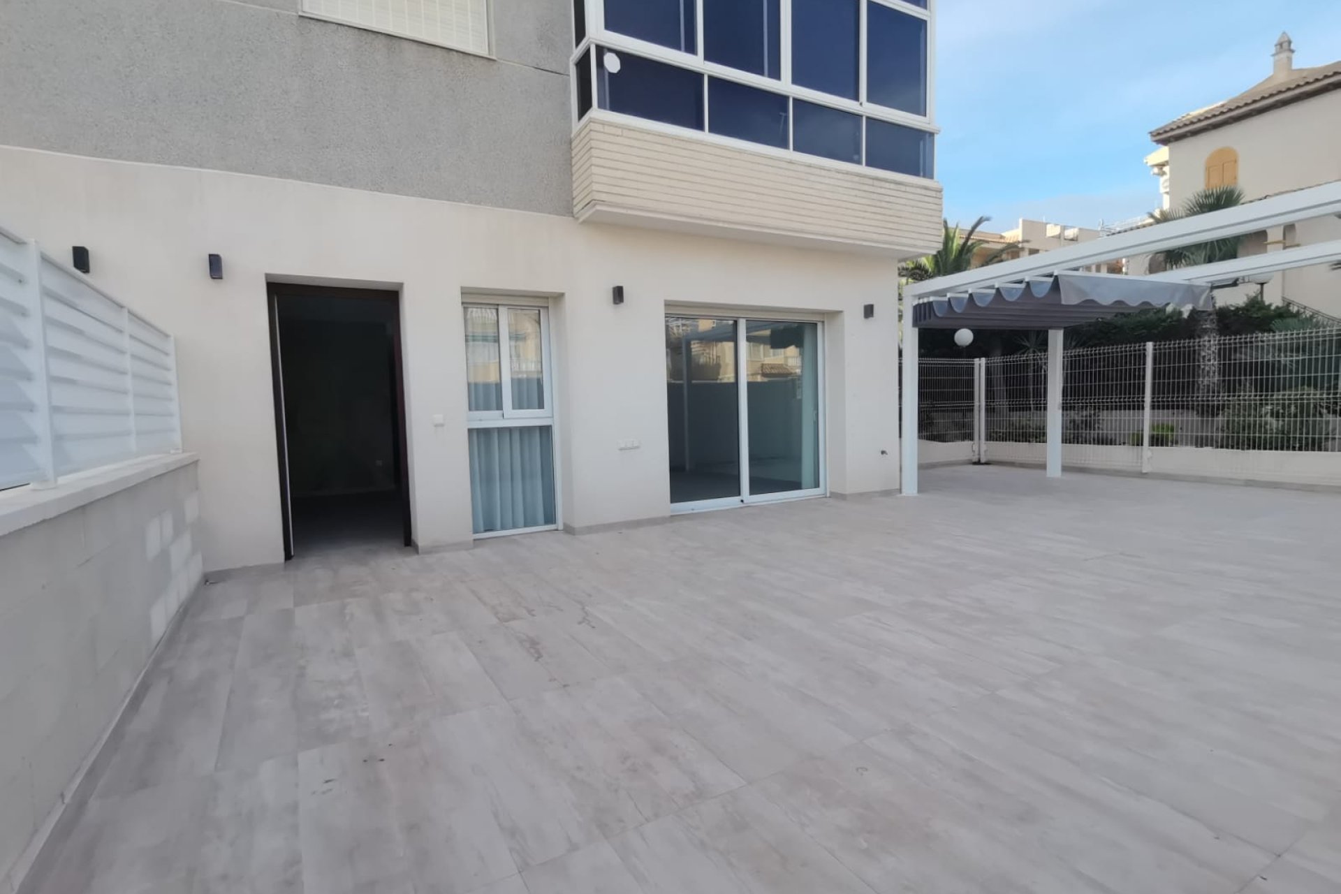 Obra nueva - Planta Baja -
Torrevieja
