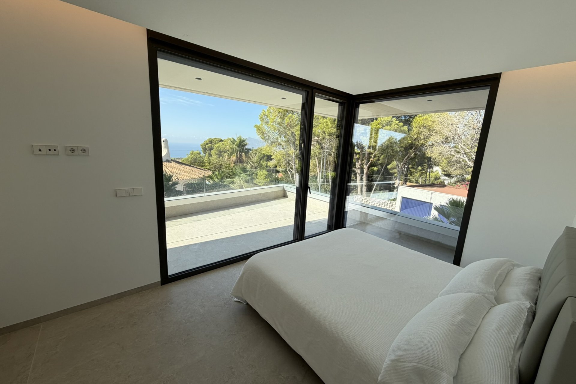 Obra nueva - Villa -
Altea