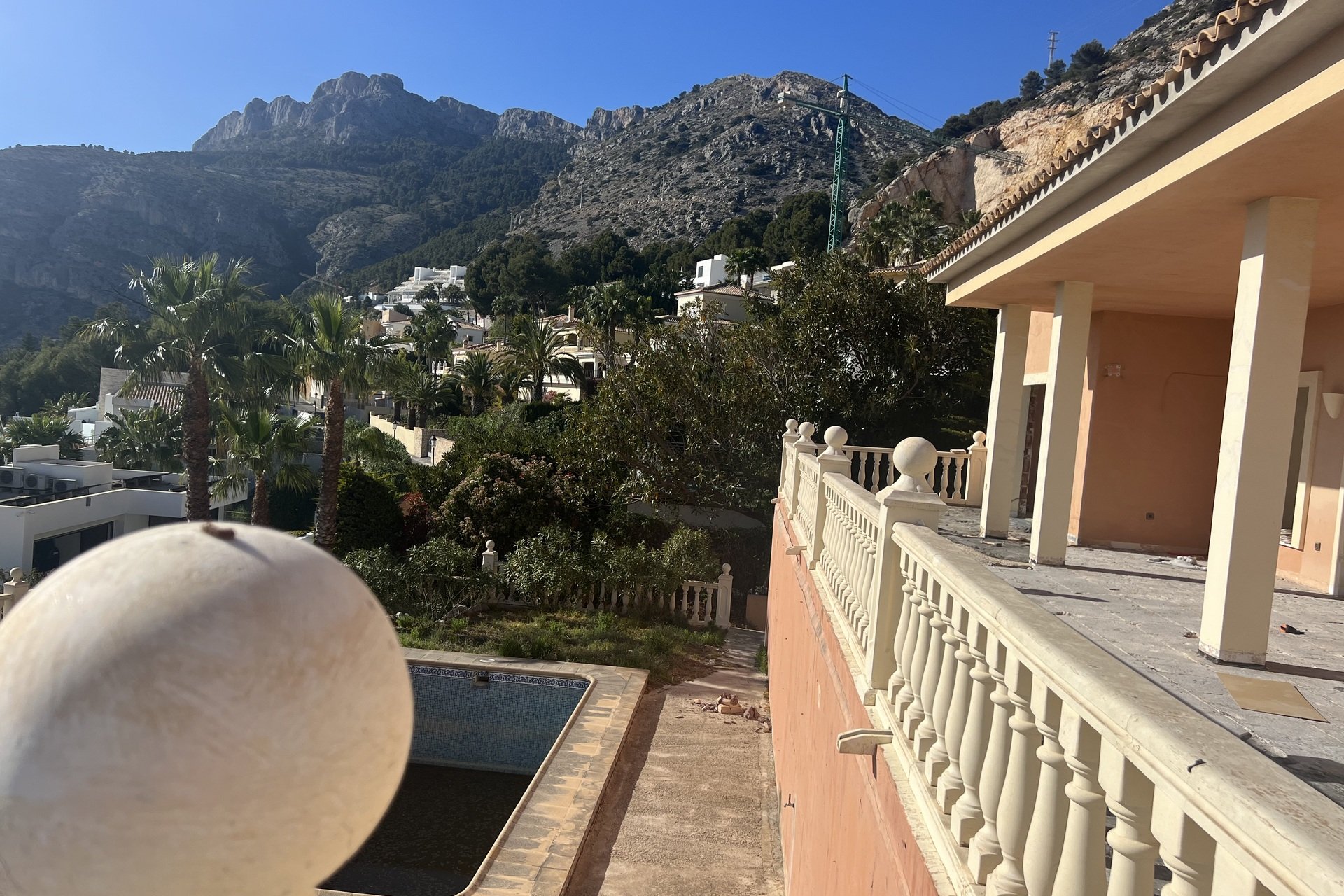 Obra nueva - Villa -
Altea