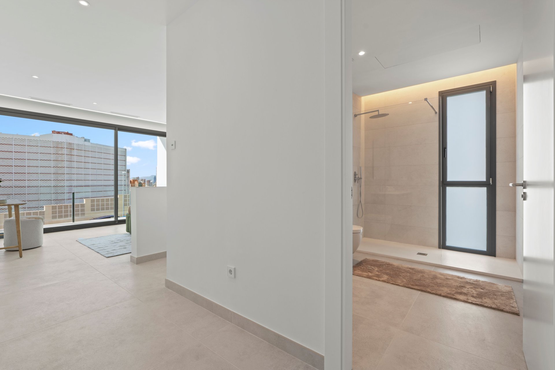 Obra nueva - Villa -
Benidorm