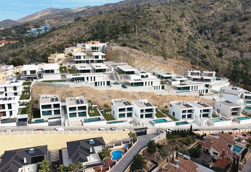 Obra nueva - Villa -
Benidorm