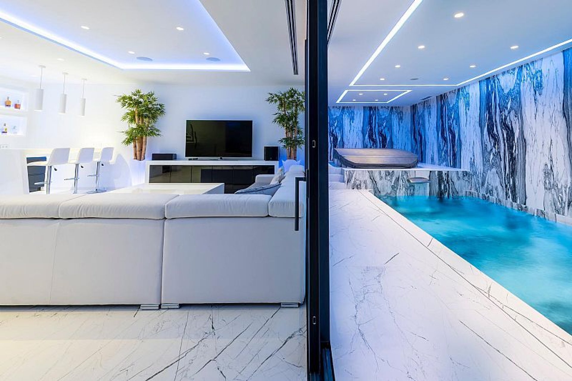 Obra nueva - Villa -
Calpe