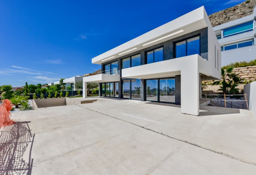 Obra nueva - Villa -
Finestrat