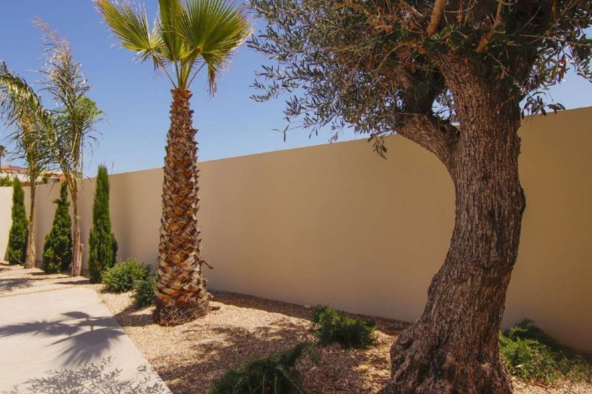 Obra nueva - Villa -
La Marina