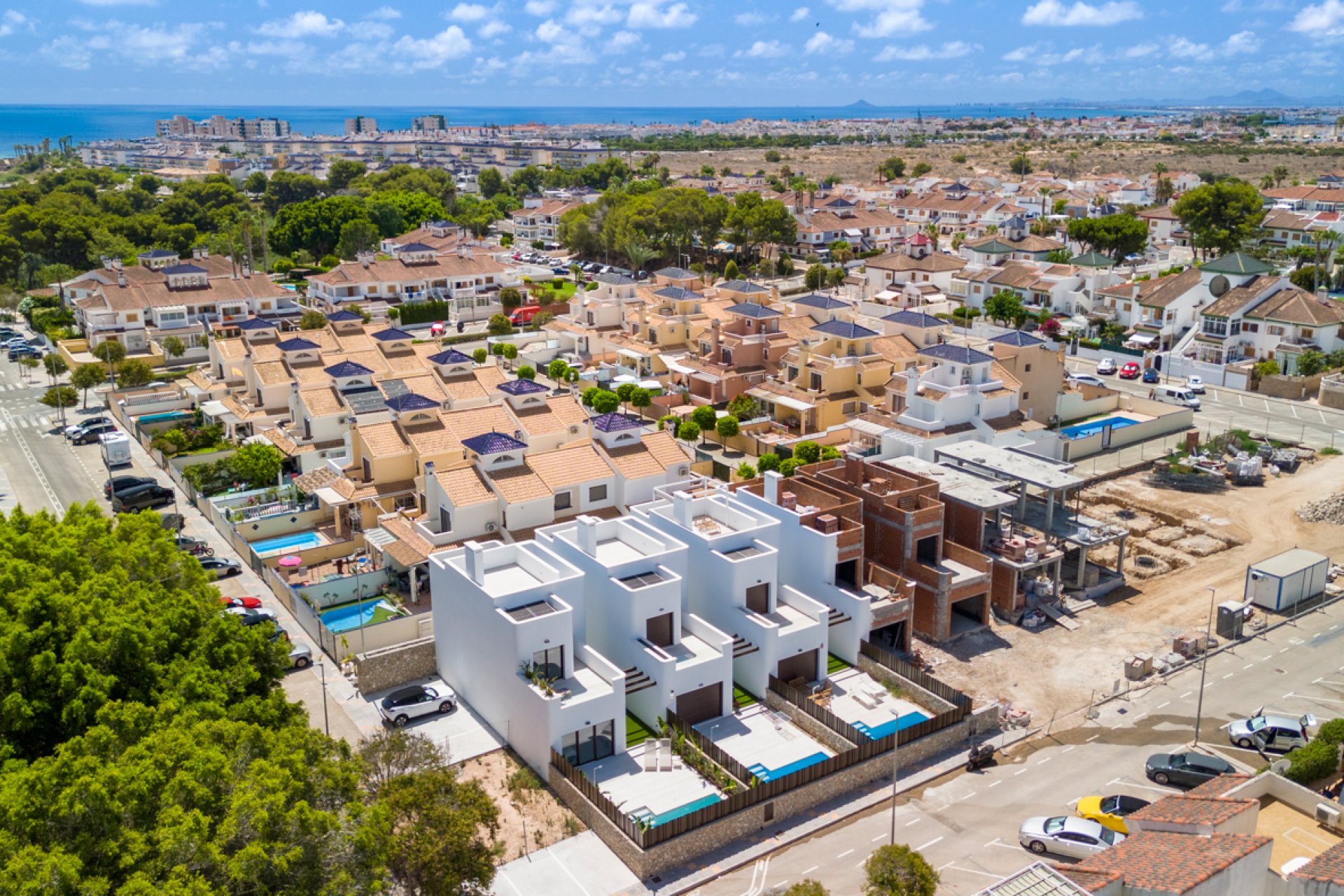 Obra nueva - Villa -
Mil Palmeras