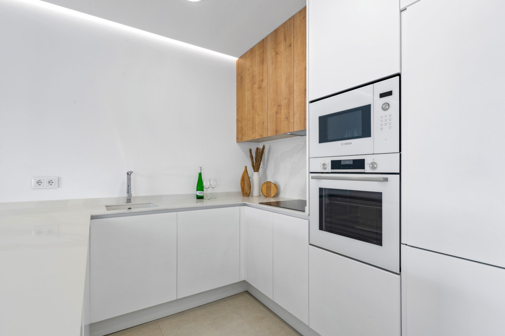 Obra nueva - Villa -
Mil Palmeras