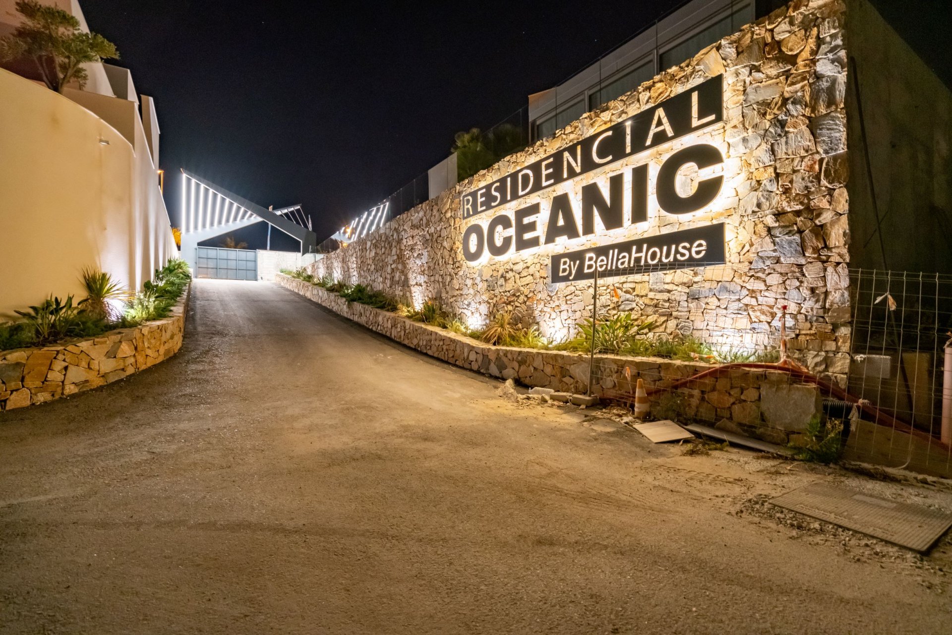 Obra nueva - Villa -
Rojales