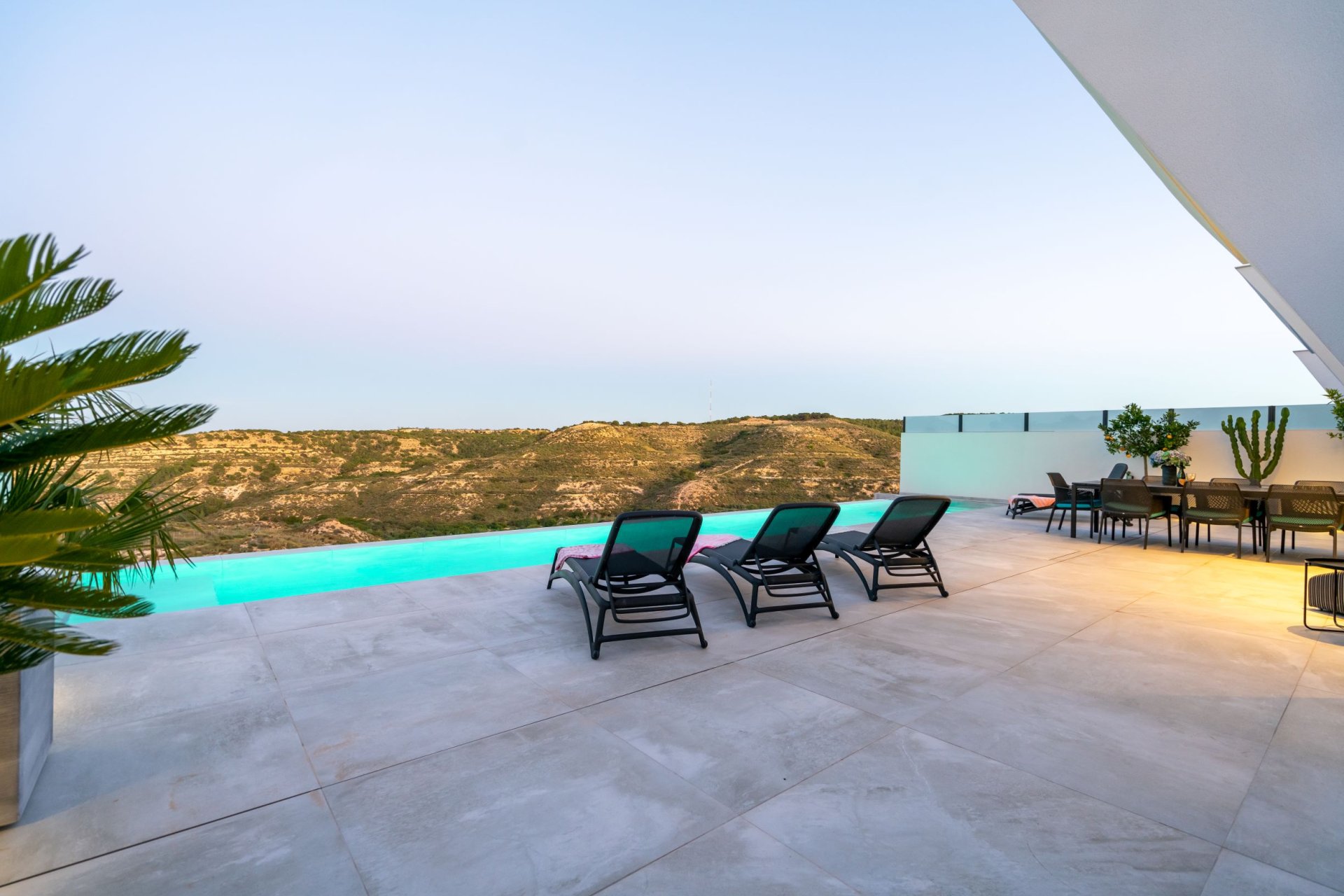 Obra nueva - Villa -
Rojales