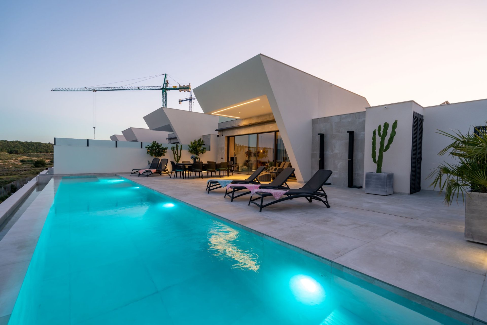 Obra nueva - Villa -
Rojales