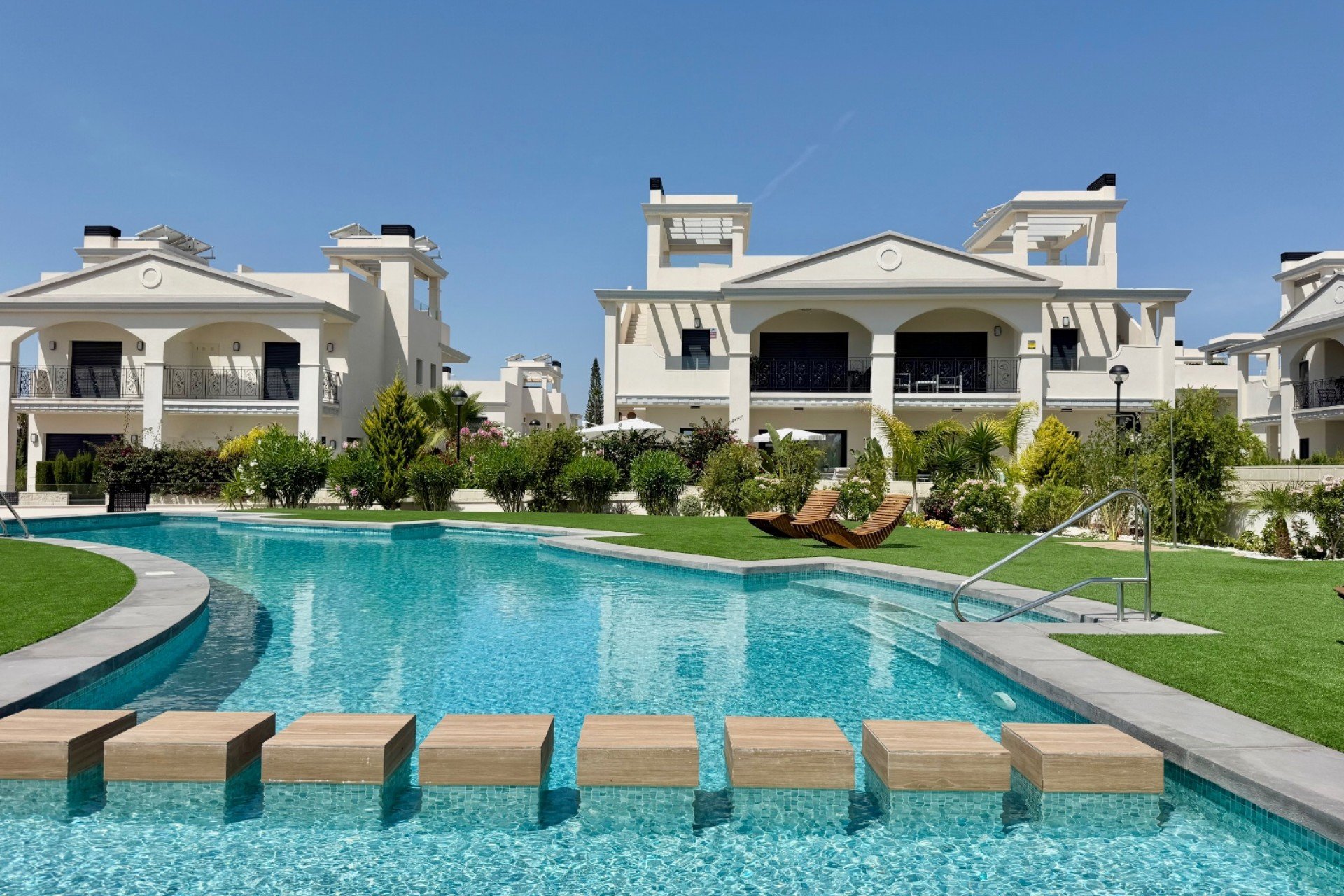 Resale - apartment -
Ciudad Quesada