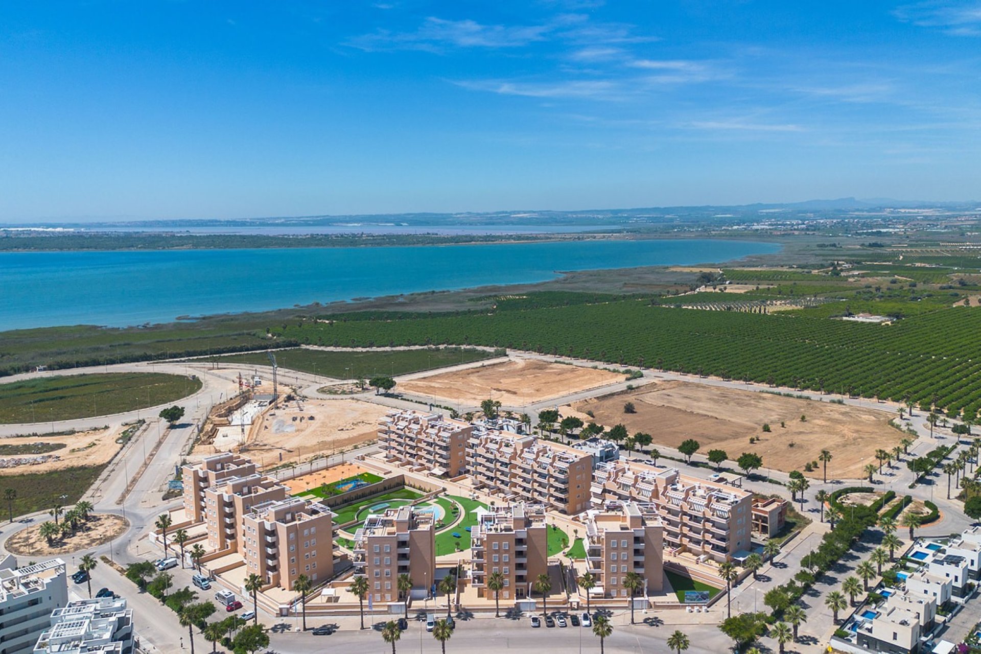 Resale - apartment -
Guardamar del Segura - El Raso