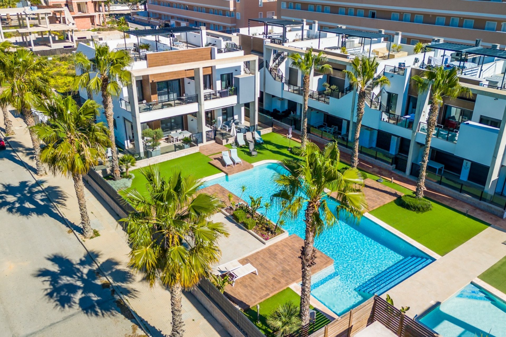 Resale - apartment -
Guardamar del Segura - El Raso*