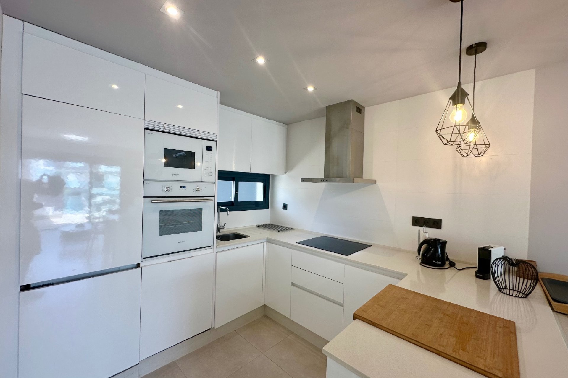 Resale - apartment -
Guardamar del Segura - El Raso