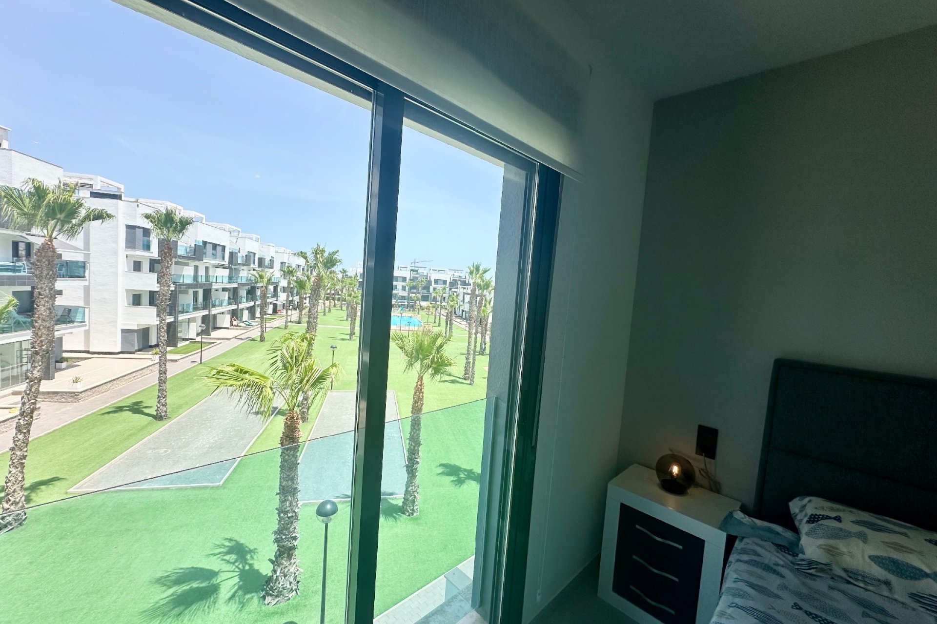 Resale - apartment -
Guardamar del Segura - El Raso