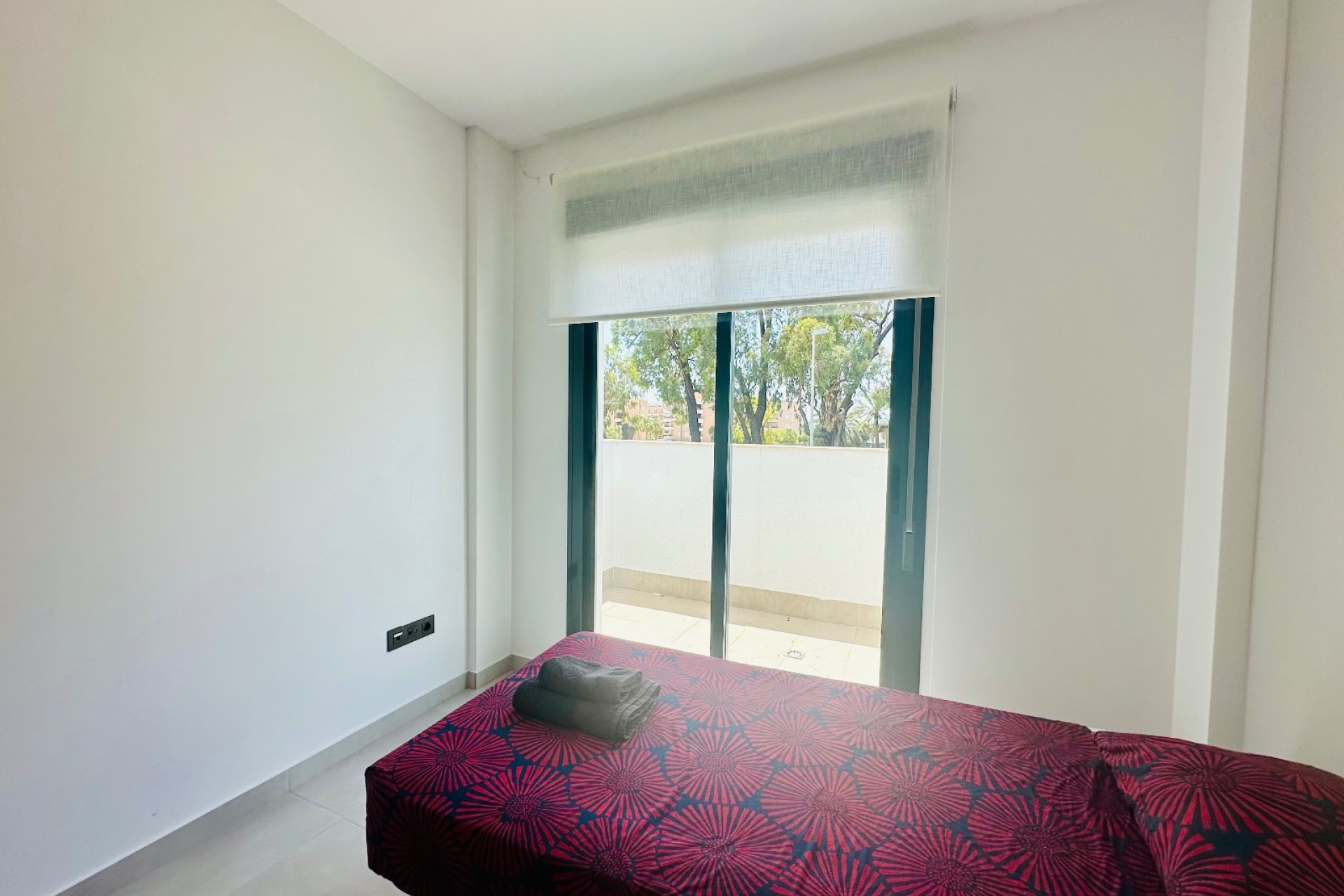 Resale - apartment -
Guardamar del Segura - El Raso