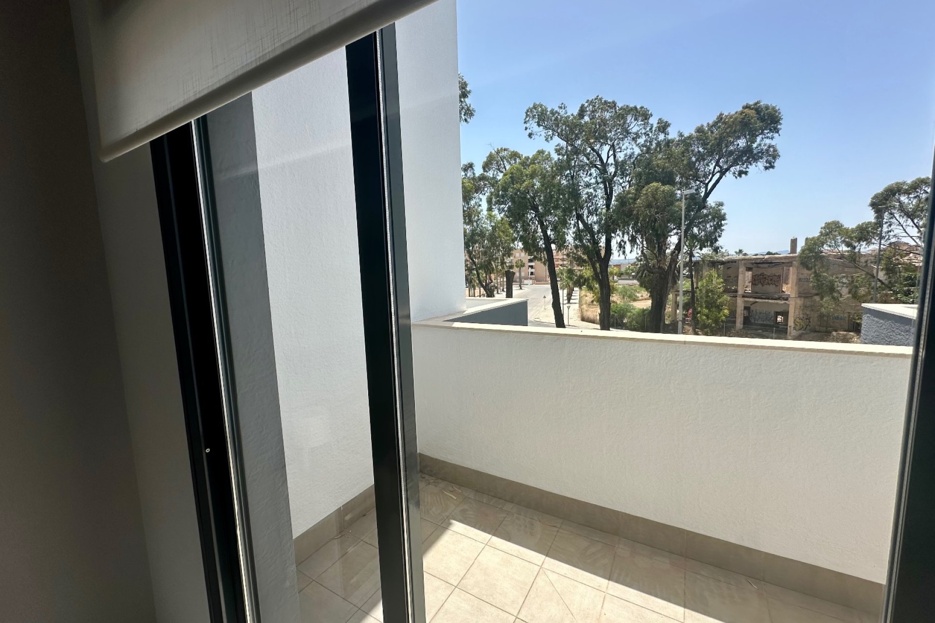 Resale - apartment -
Guardamar del Segura - El Raso