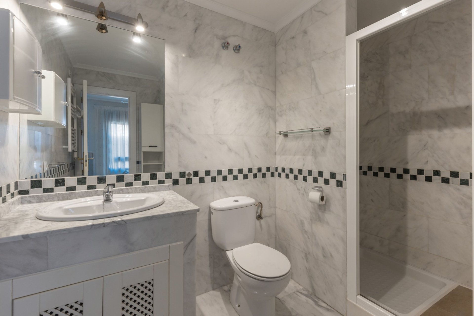 Resale - apartment -
Orihuela Costa - Villamartín