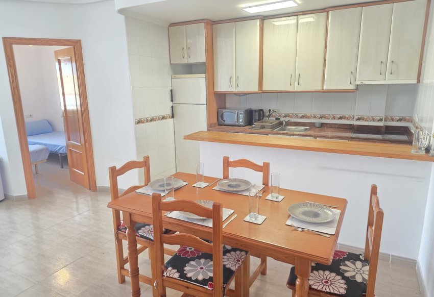 Resale - apartment -
Villamartín - El Galan