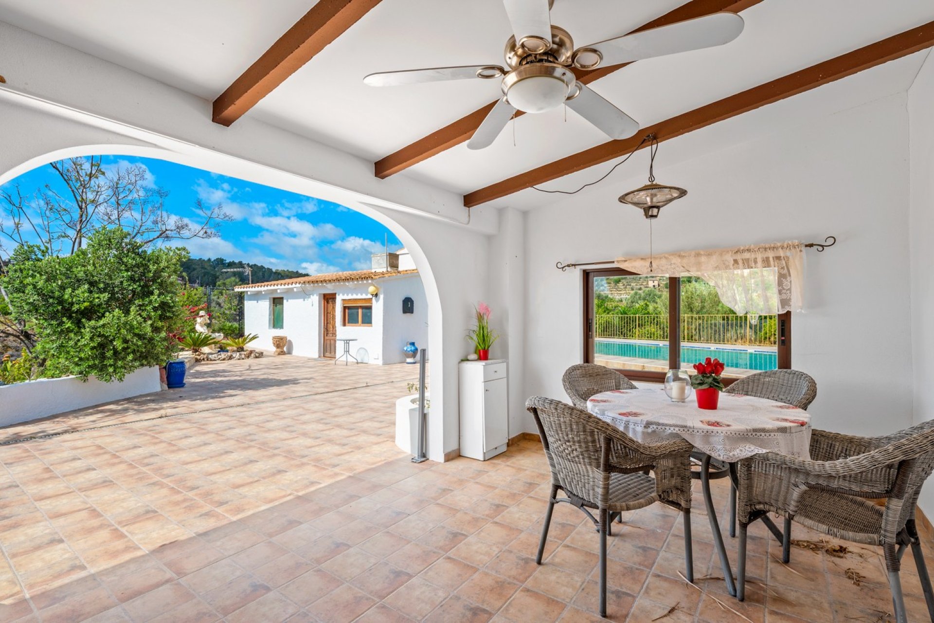 Resale - Country House -
La Nucía