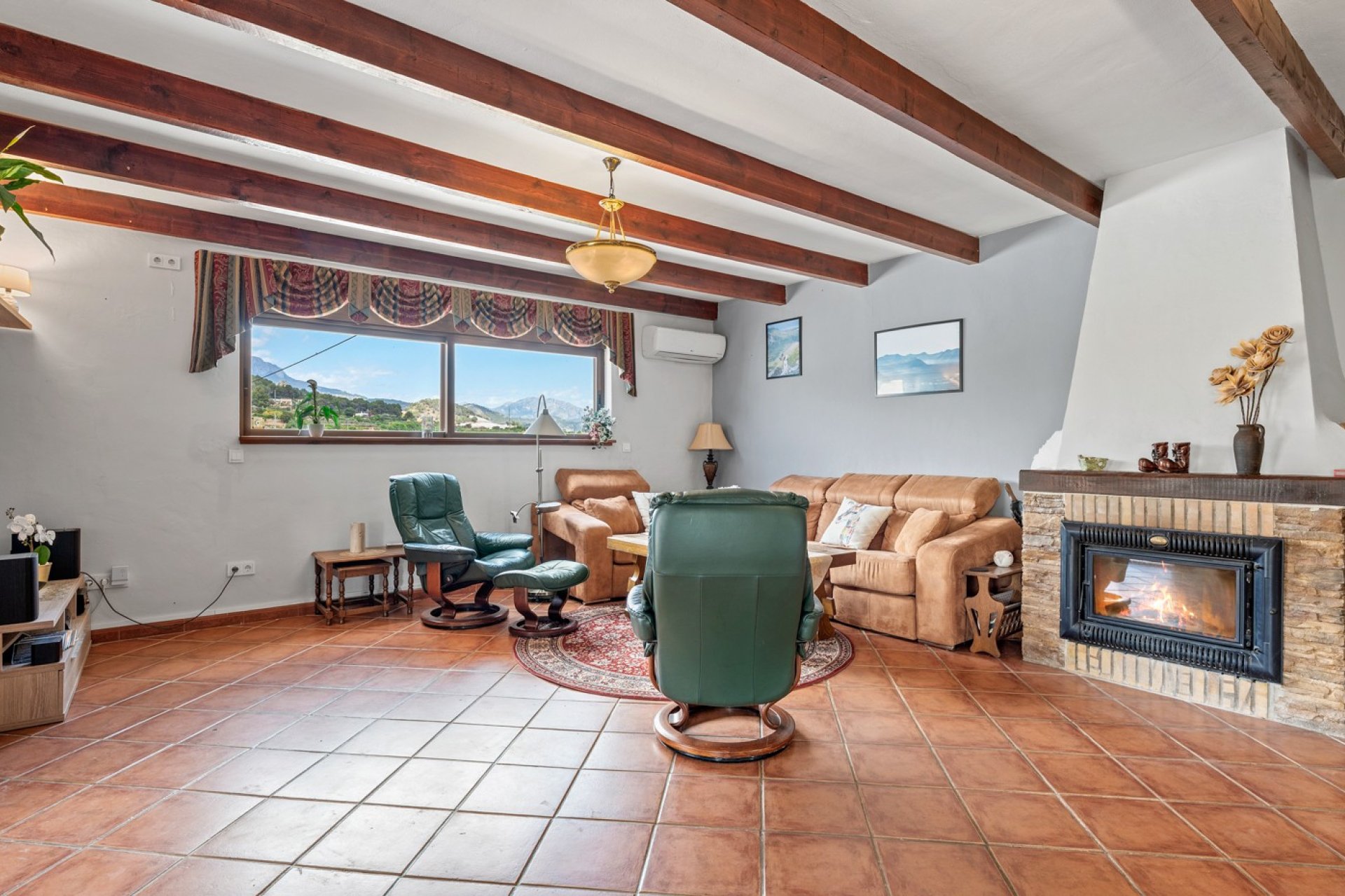 Resale - Country House -
La Nucía