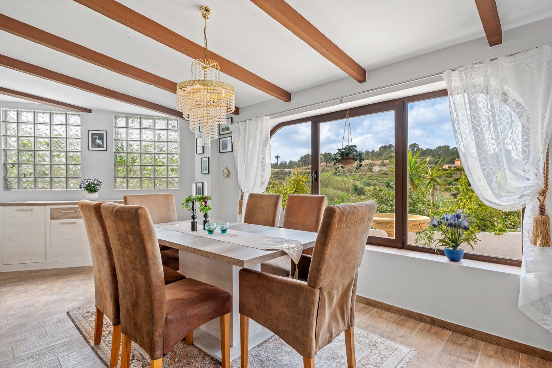 Resale - Country House -
La Nucía