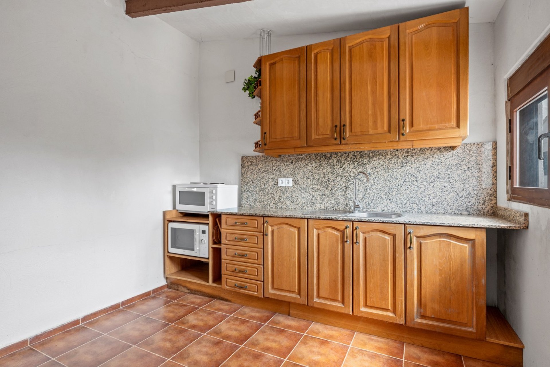 Resale - Country House -
La Nucía