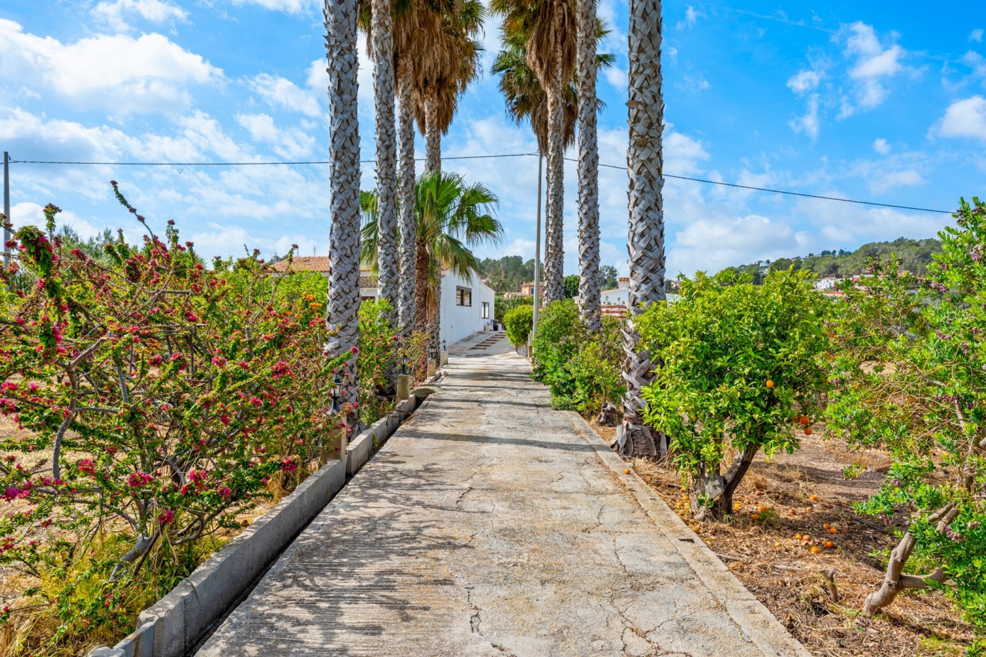 Resale - Country House -
La Nucía