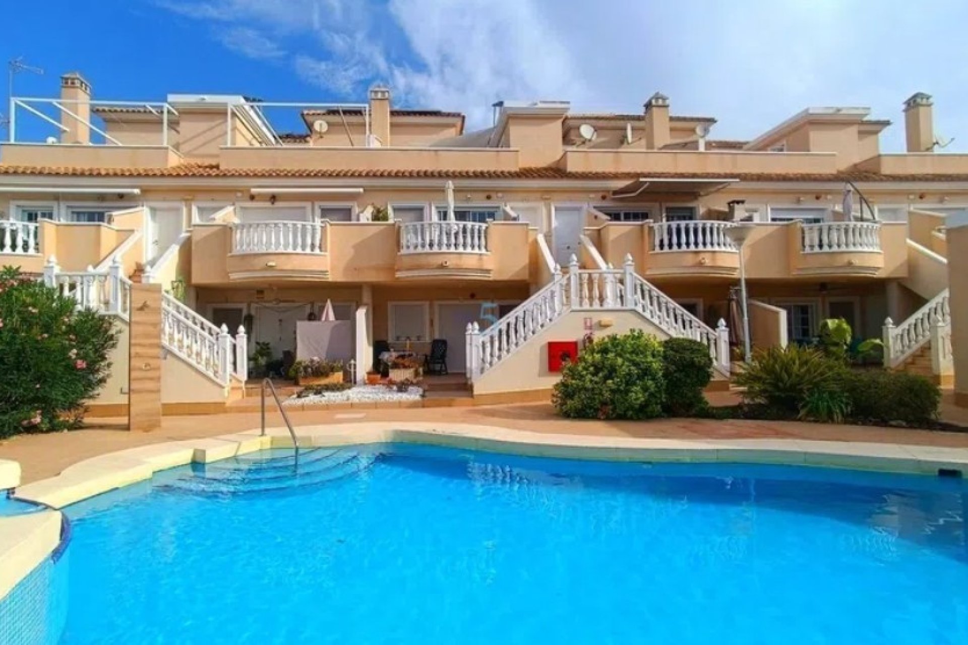 Resale - Duplex -
Guardamar del Segura - Urbanizaciones