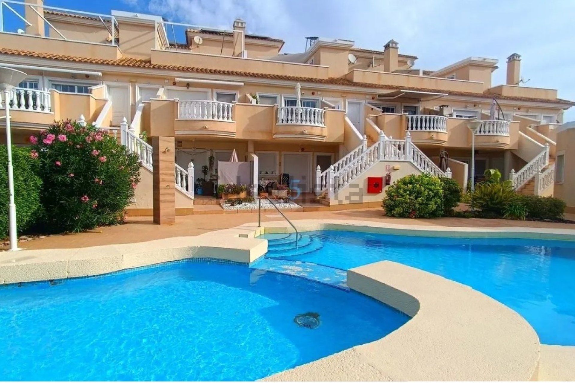 Resale - Duplex -
Guardamar del Segura - Urbanizaciones