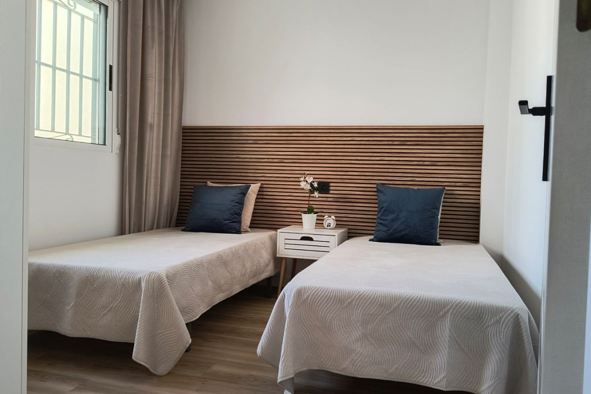 Resale - Townhouse -
Alicante - La Florida