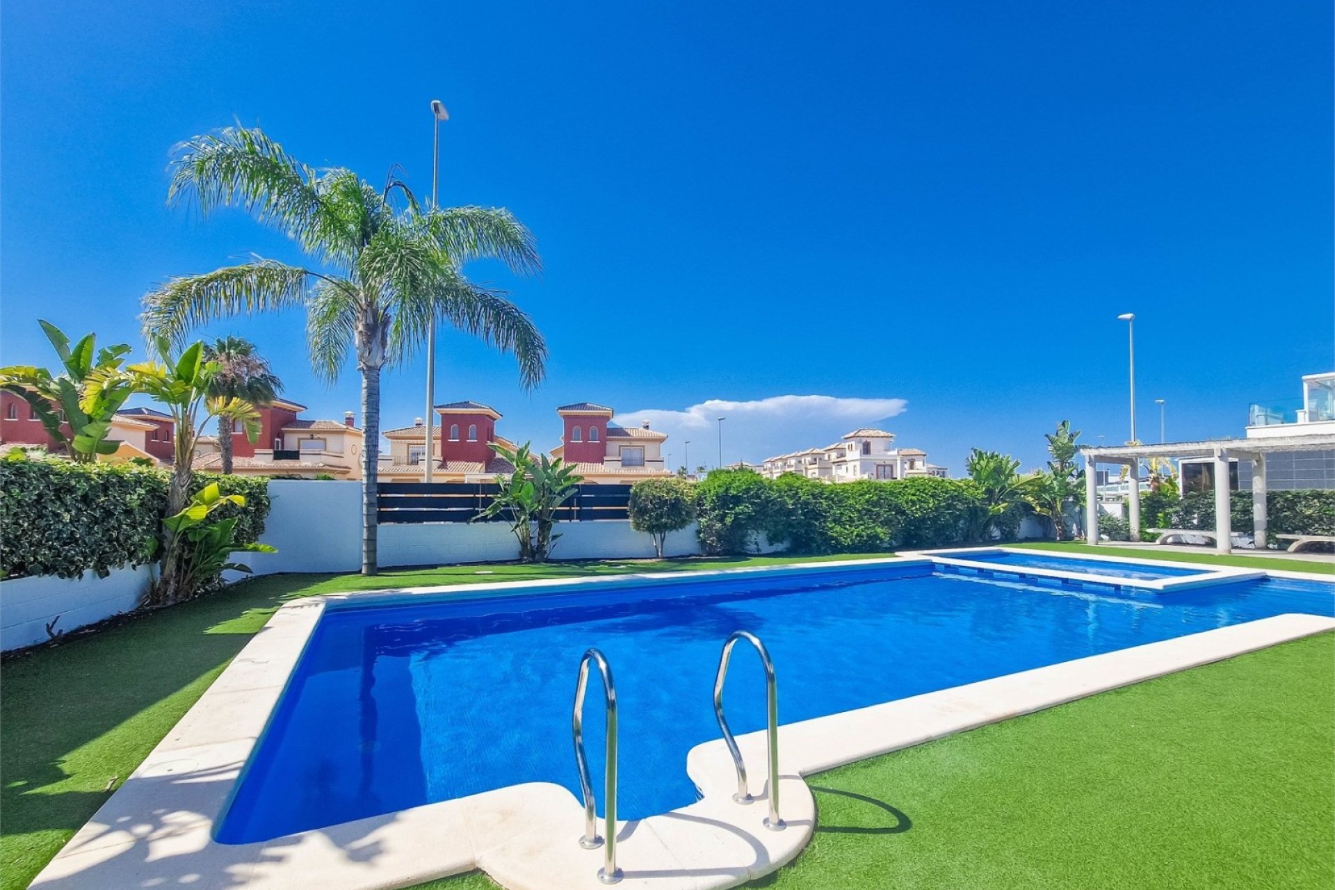 Resale - Townhouse -
Cabo Roig - Lomas De Cabo Roig