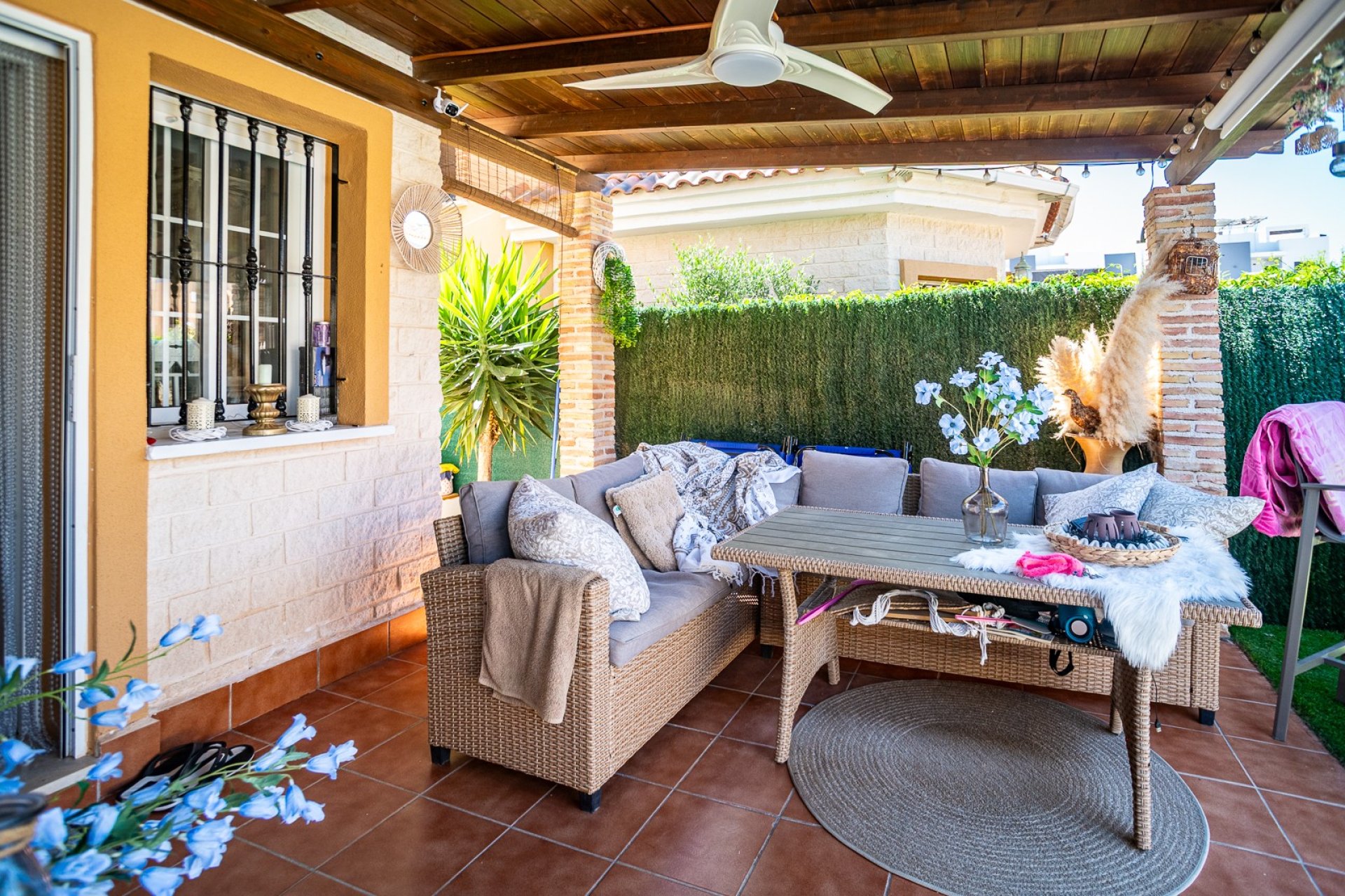 Resale - Townhouse -
Guardamar del Segura - El Raso